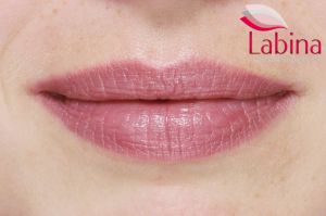 Lippenfarb-Auffrischung